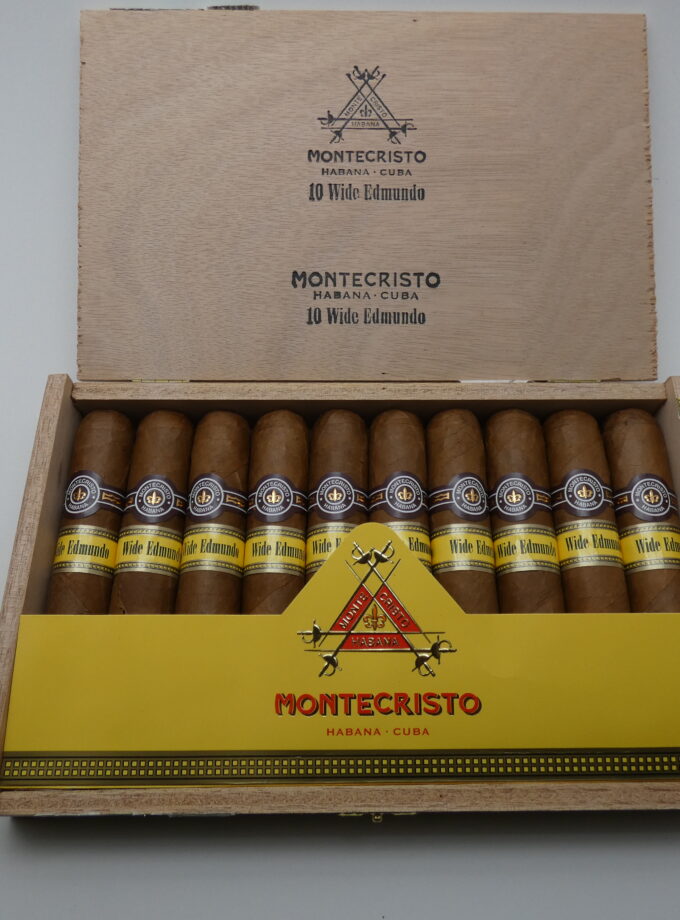 Montecristo Wide Edmundo